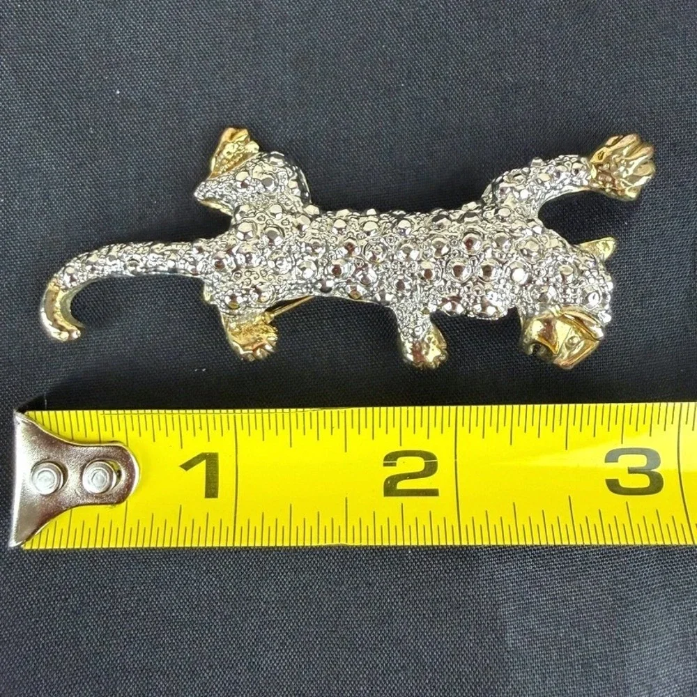 Vintage 80s Silver & Gold Tone Leopard Brooch Glam Mob Wife Retro Baddie Cheetah